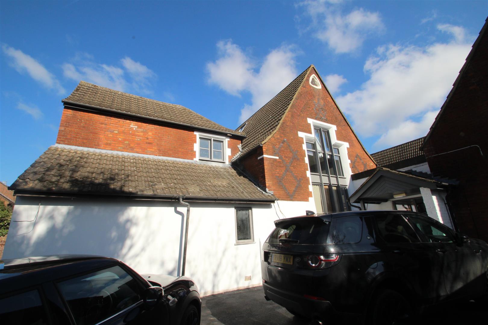 Street, Hemel Hempstead Squire Estates